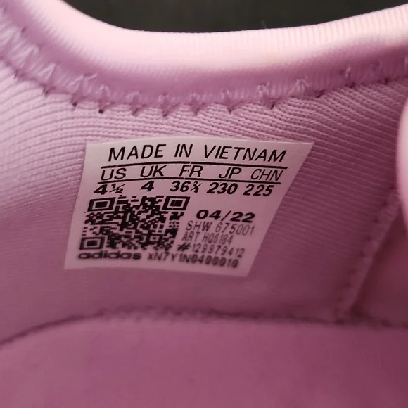 Adidas Originals NMD_R1 Girls' Grade School - Picture 16 of 16